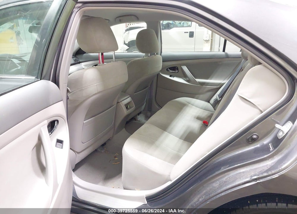 2008 TOYOTA CAMRY LE VIN: 4T4BE46K68R044455