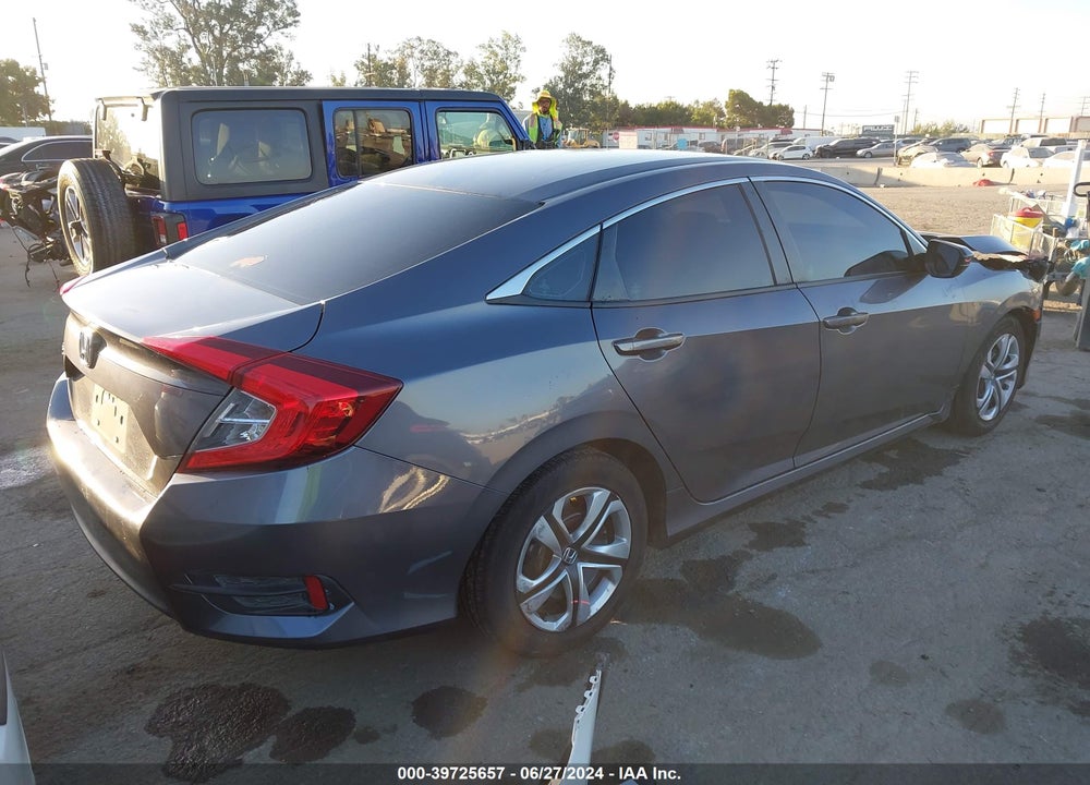 2018 HONDA CIVIC LX VIN: 2HGFC2F51JH531903