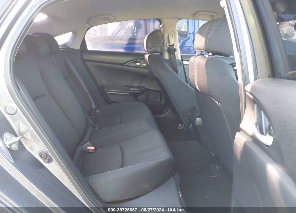 2018 HONDA CIVIC LX VIN: 2HGFC2F51JH531903