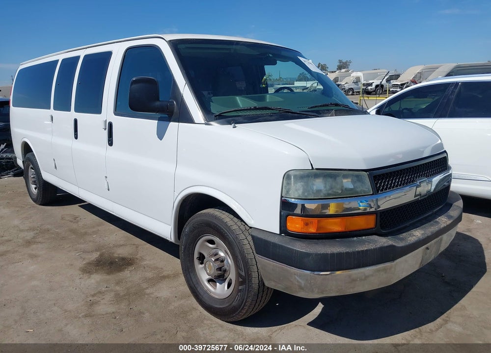 2005 CHEVROLET EXPRESS VIN: 1GAHG39U851200351