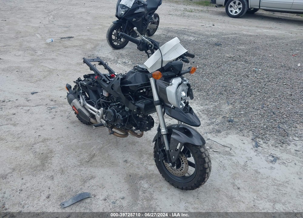 2023 HONDA GROM 125 VIN: MLHJC9216P5104668