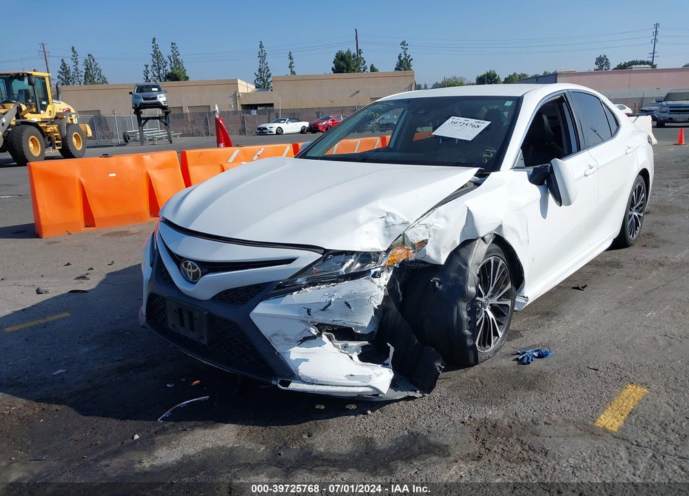 2020 TOYOTA CAMRY SE VIN: 4T1G11AK0LU940387
