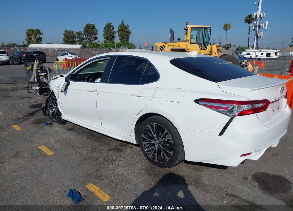 2020 TOYOTA CAMRY SE VIN: 4T1G11AK0LU940387
