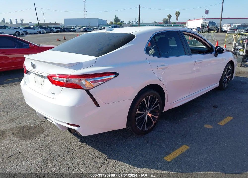 2020 TOYOTA CAMRY SE VIN: 4T1G11AK0LU940387