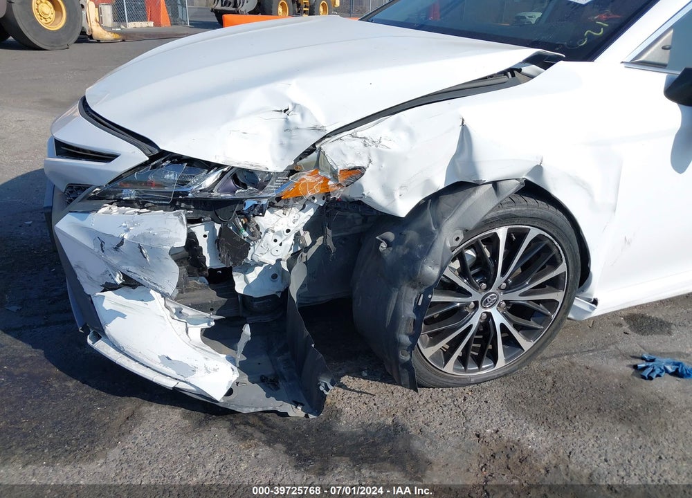 2020 TOYOTA CAMRY SE VIN: 4T1G11AK0LU940387