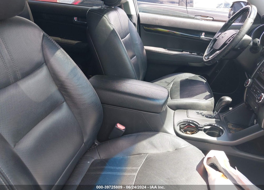 2012 KIA SORENTO SX V6 VIN: 5XYKW4A20CG258239