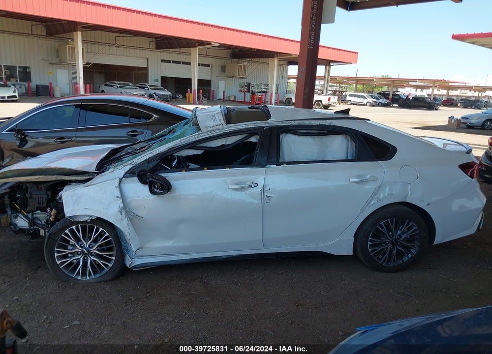 2023 KIA FORTE GT LINE VIN: 3KPF54AD2PE561208