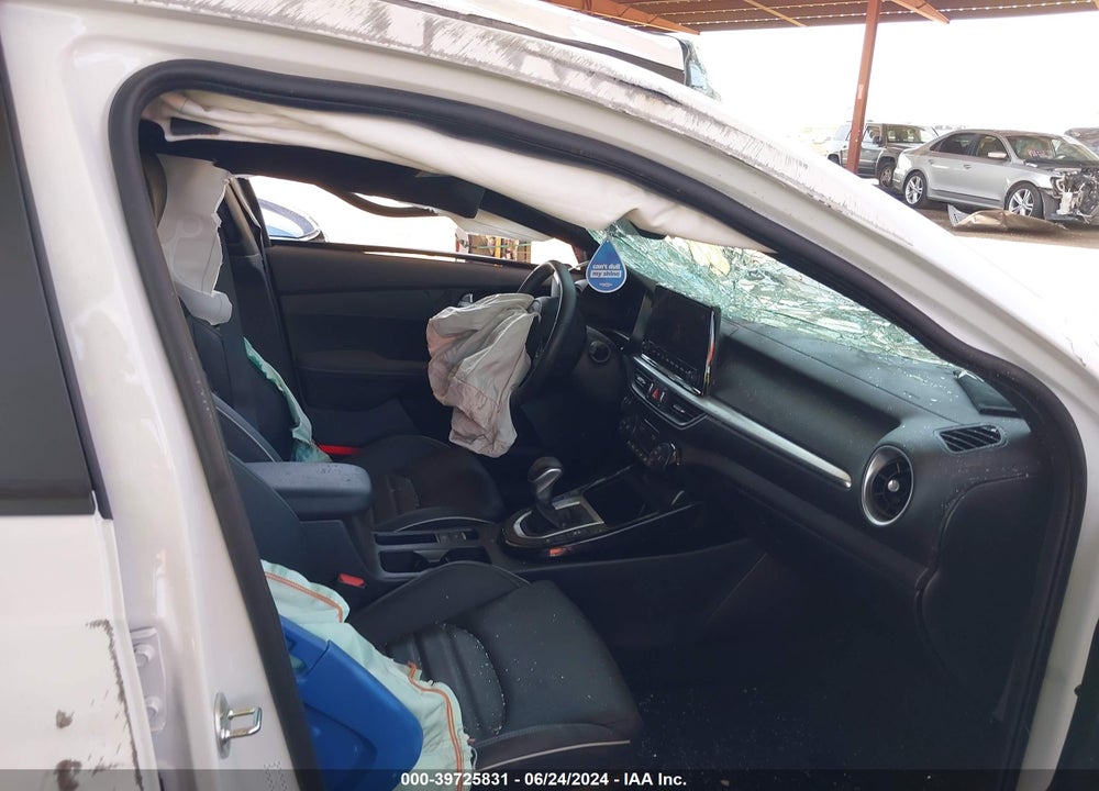 2023 KIA FORTE GT LINE VIN: 3KPF54AD2PE561208