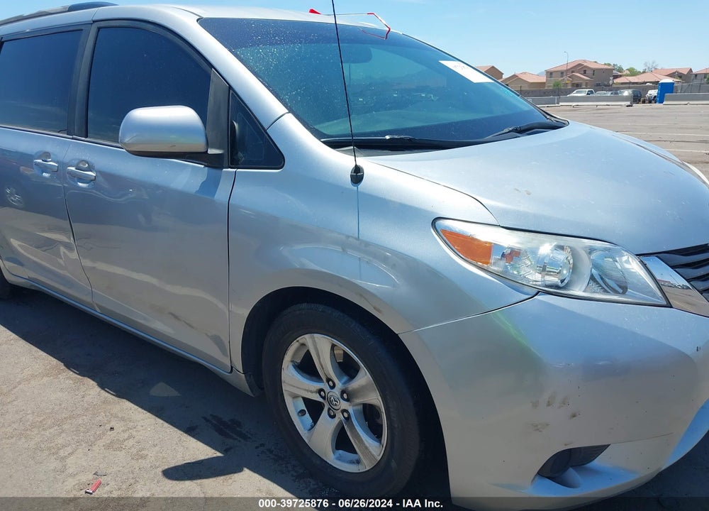 2013 TOYOTA SIENNA LE V6 8 PASSENGER VIN: 5TDKK3DC8DS387408