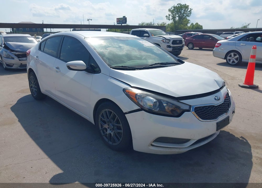 2015 KIA FORTE LX VIN: KNAFX4A65F5368750