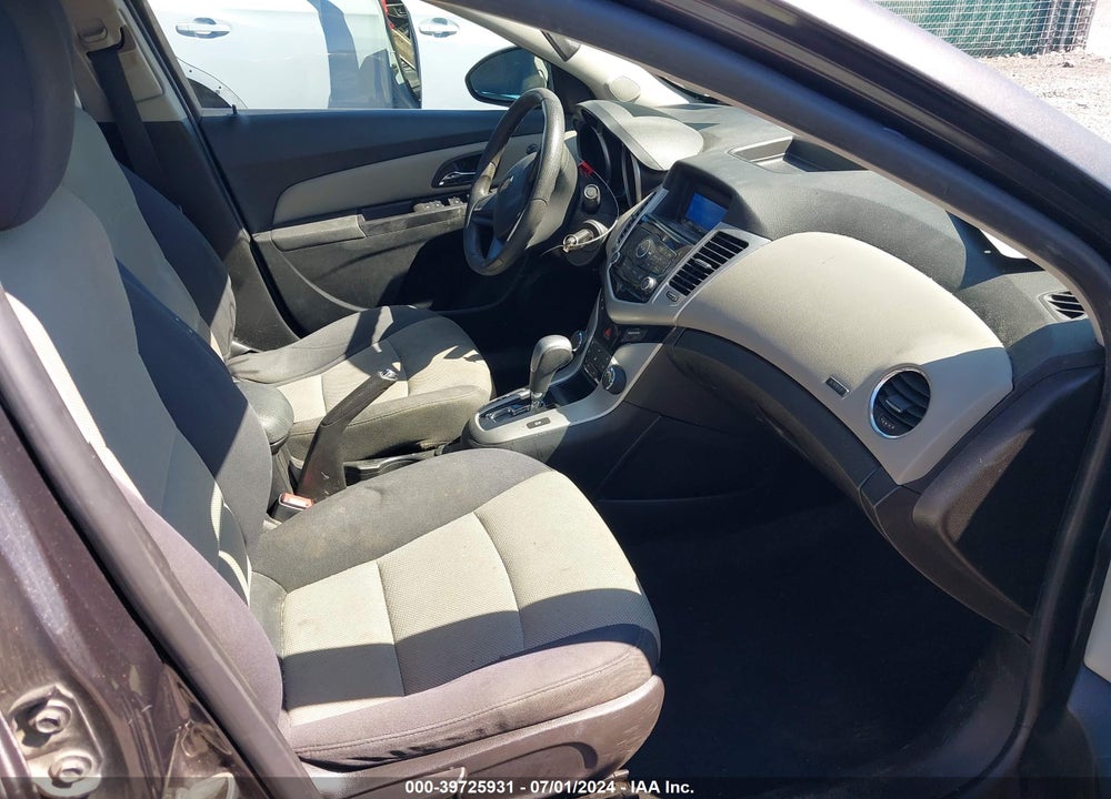 2014 CHEVROLET CRUZE LS AUTO VIN: 1G1PA5SH6E7479009