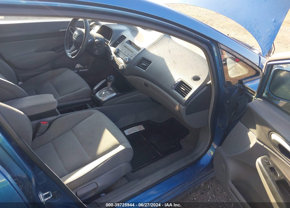 2010 HONDA CIVIC LX VIN: 19XFA1F52AE012238