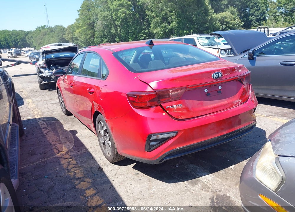 2021 KIA FORTE LXS VIN: 3KPF24ADXME275062