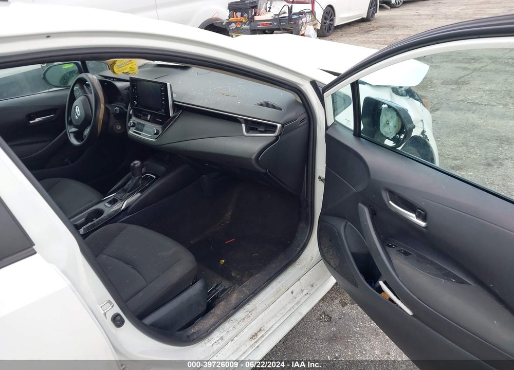 2021 TOYOTA COROLLA LE VIN: 5YFEPMAE1MP164324