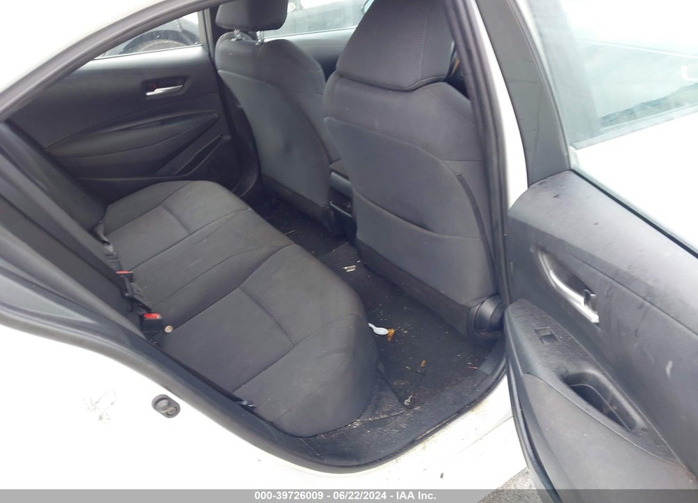 2021 TOYOTA COROLLA LE VIN: 5YFEPMAE1MP164324