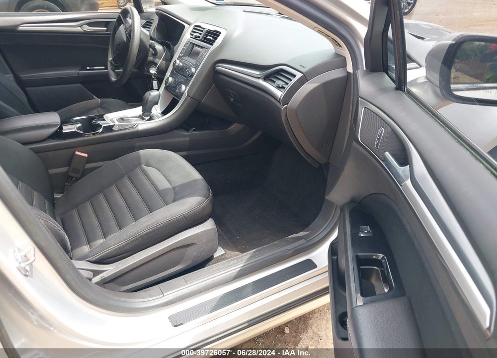 2014 FORD FUSION SE VIN: 3FA6P0HD5ER368121