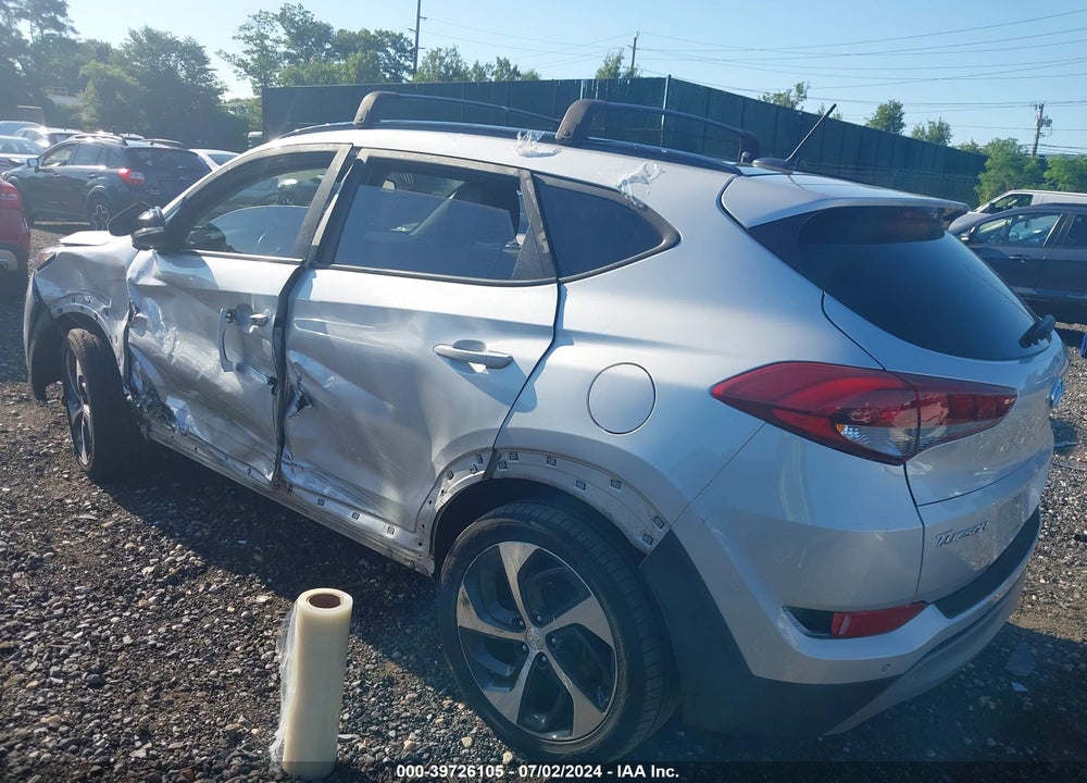 2017 HYUNDAI TUCSON VALUE VIN: KM8J3CA20HU569721