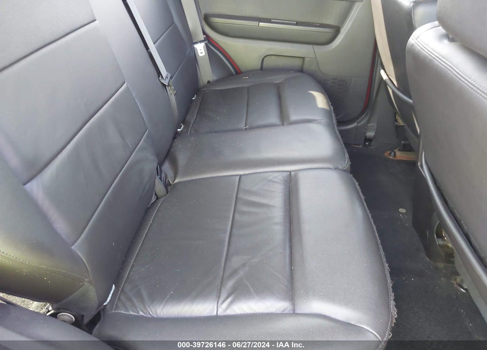 2010 FORD ESCAPE LIMITED VIN: 1FMCU0EG3AKB42562