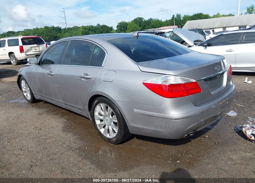 2009 HYUNDAI GENESIS 3.8 VIN: KMHGC46E19U030335