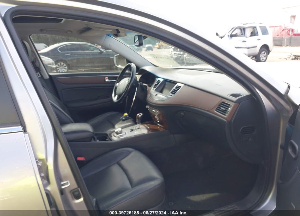 2009 HYUNDAI GENESIS 3.8 VIN: KMHGC46E19U030335