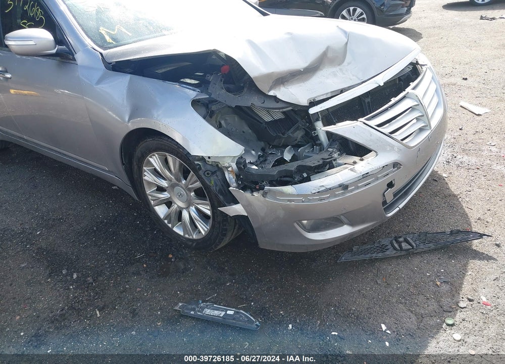2009 HYUNDAI GENESIS 3.8 VIN: KMHGC46E19U030335