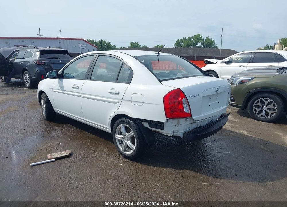 2007 HYUNDAI ACCENT GLS VIN: KMHCN46CX7U143902