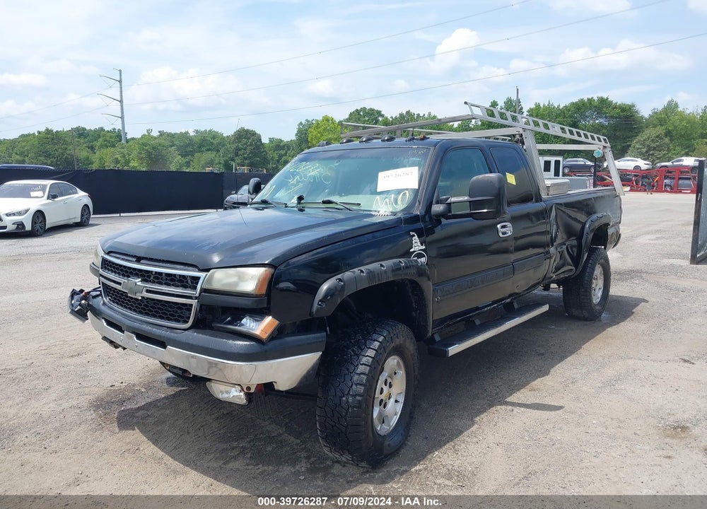 2004 CHEVROLET SILVERADO 1500 LT VIN: 1GCEK19T04E353219