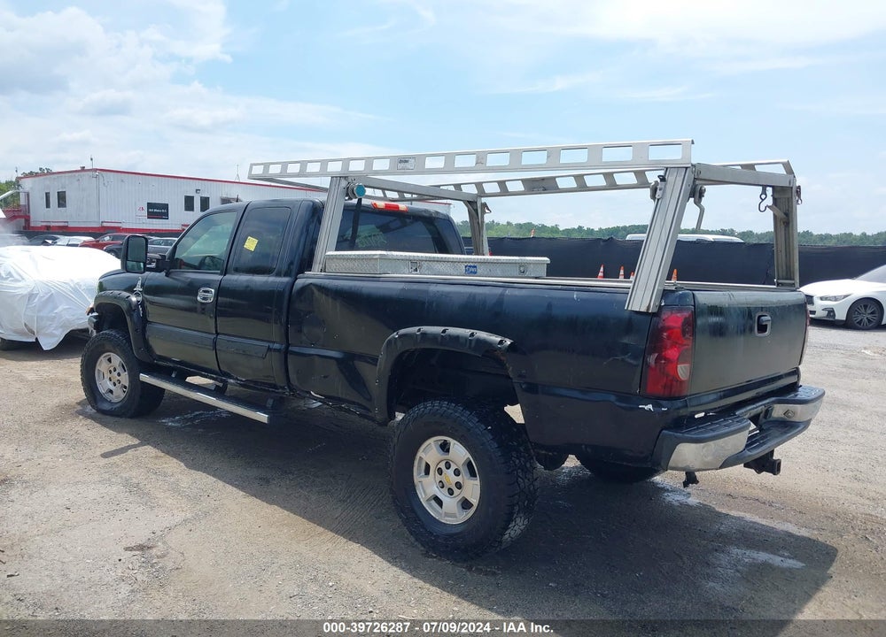 2004 CHEVROLET SILVERADO 1500 LT VIN: 1GCEK19T04E353219