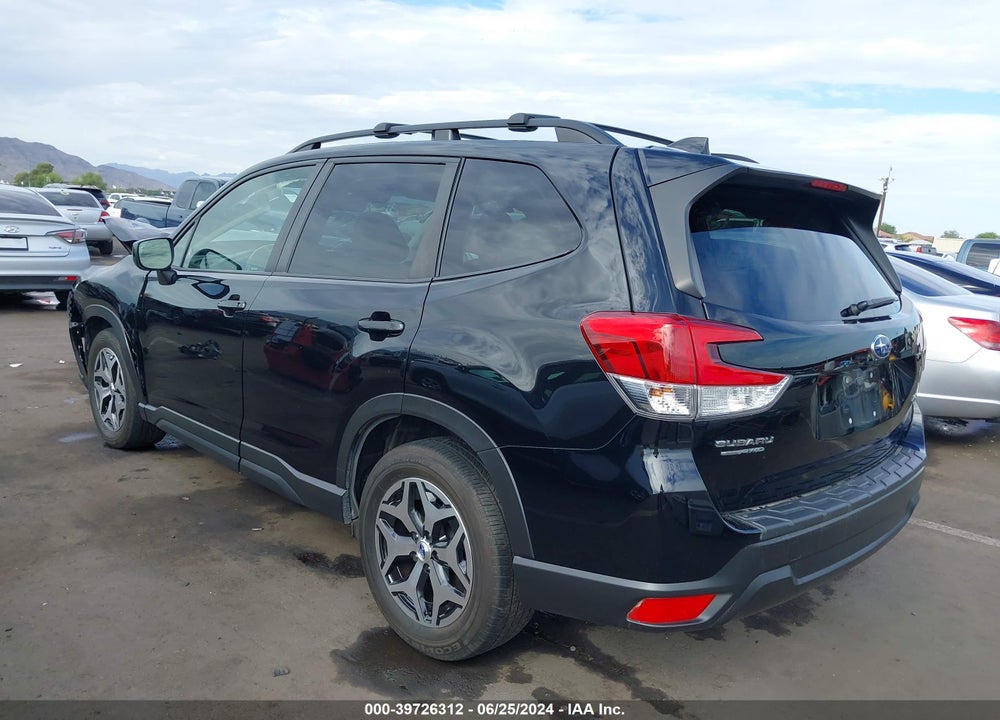 2021 SUBARU FORESTER PREMIUM VIN: JF2SKAJC0MH437300