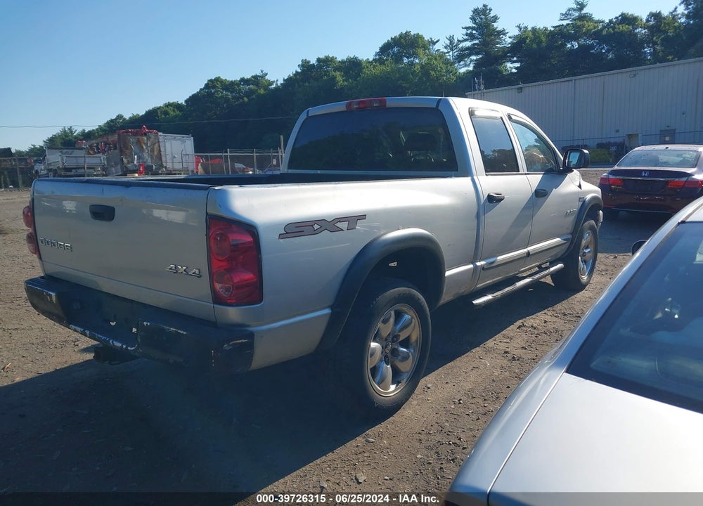 2008 DODGE RAM 1500 ST/SXT VIN: 1D7HU18278J160083