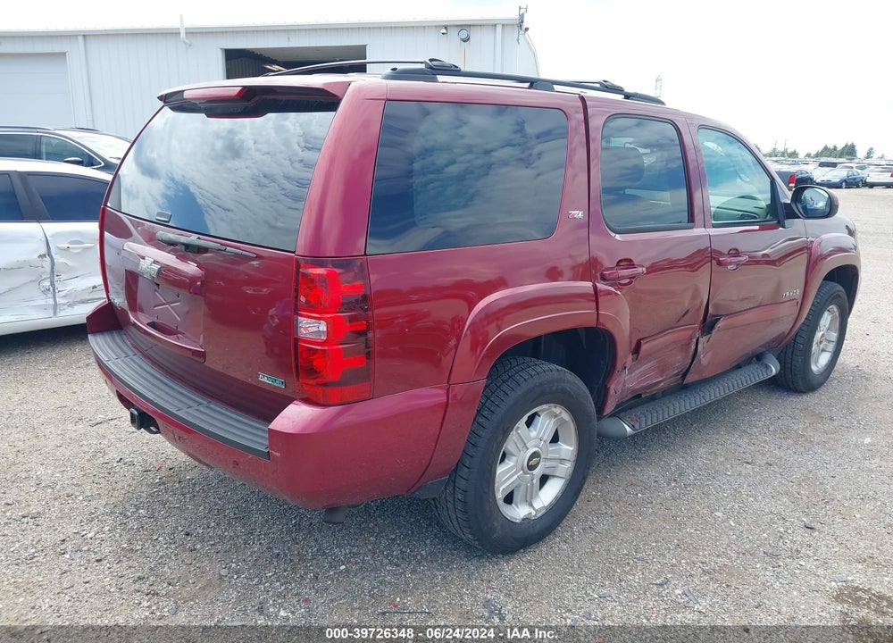 2010 CHEVROLET TAHOE LT VIN: 1GNUKBE02AR195300