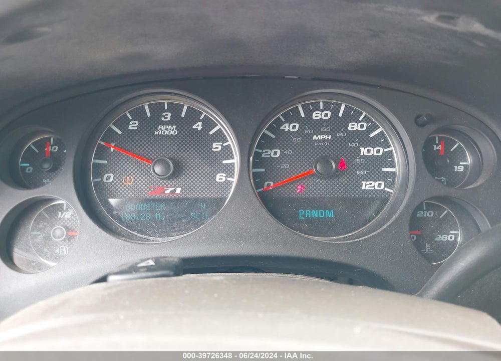 2010 CHEVROLET TAHOE LT VIN: 1GNUKBE02AR195300