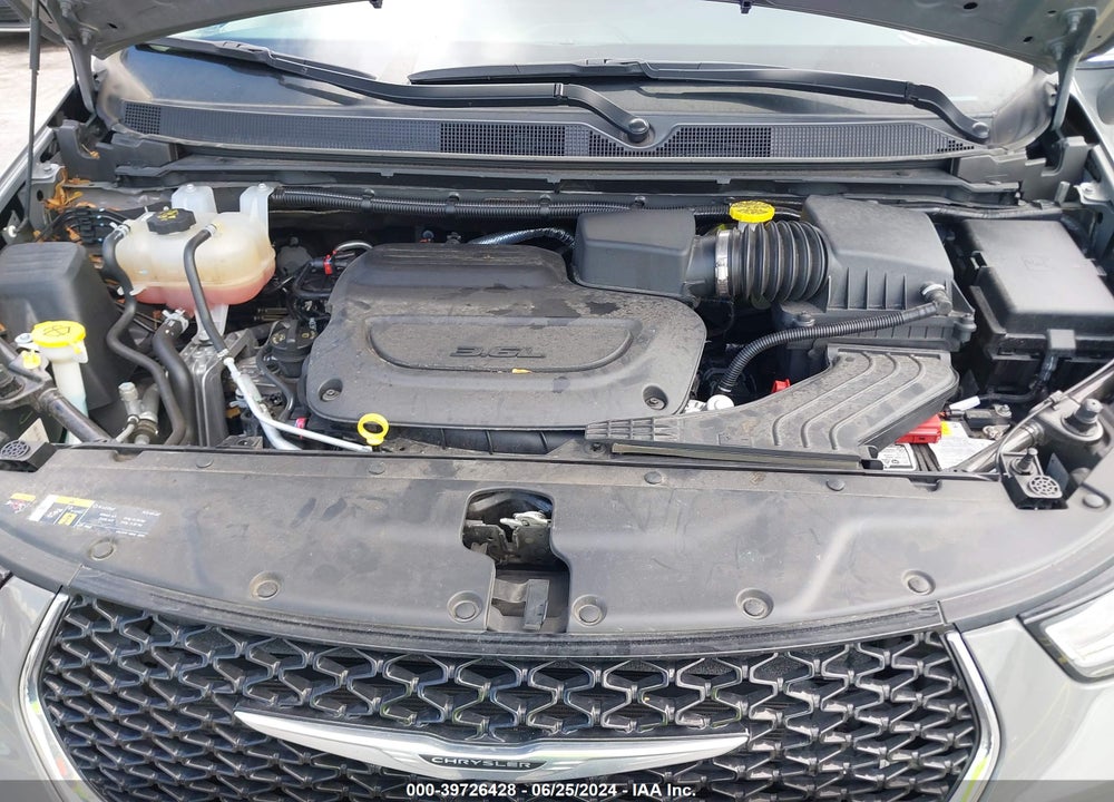 2022 CHRYSLER PACIFICA TOURING L VIN: 2C4RC1BG0NR162383