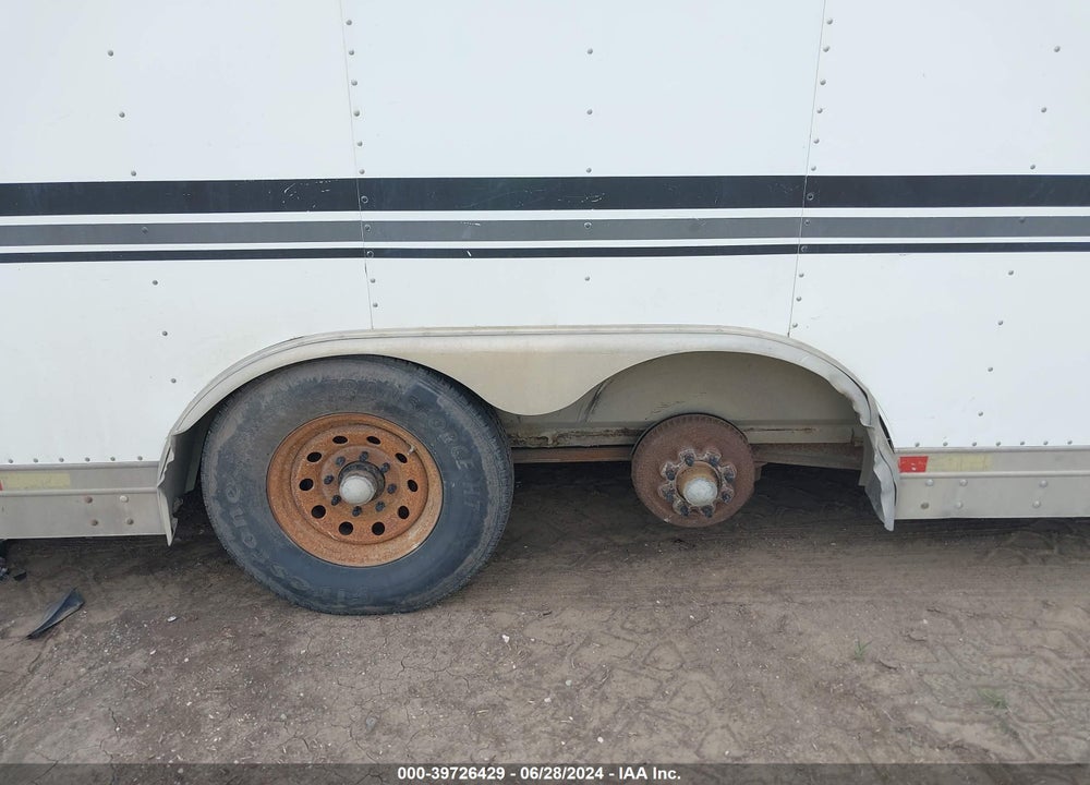 2000 EXXISS ALUMINUM TRAILERS STOCK TRAILER VIN: 4LAAH3128Y1004863