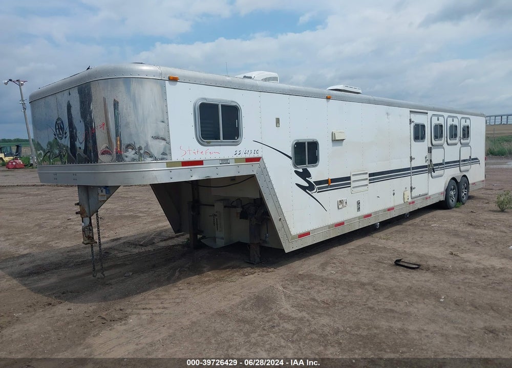 2000 EXXISS ALUMINUM TRAILERS STOCK TRAILER VIN: 4LAAH3128Y1004863