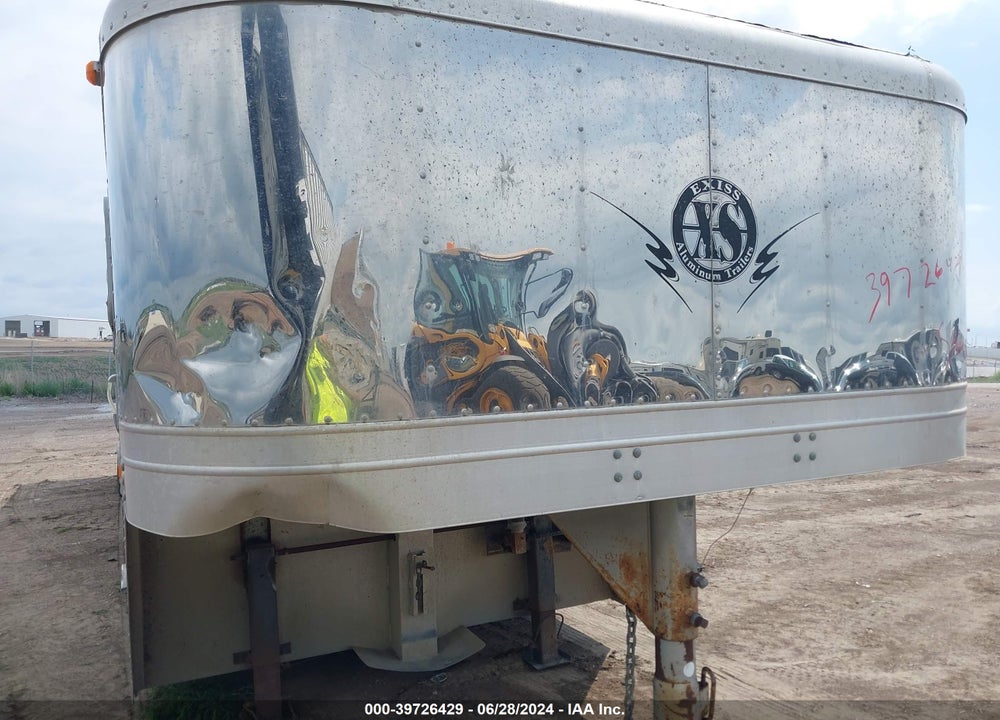 2000 EXXISS ALUMINUM TRAILERS STOCK TRAILER VIN: 4LAAH3128Y1004863