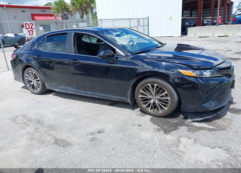 2020 TOYOTA CAMRY SE VIN: 4T1G11AK9LU876673