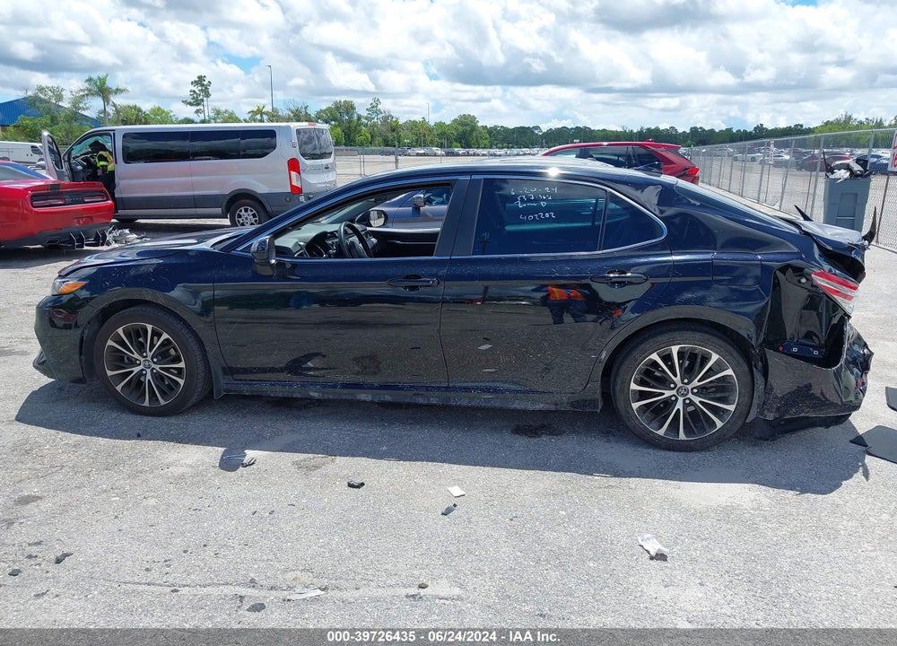 2020 TOYOTA CAMRY SE VIN: 4T1G11AK9LU876673