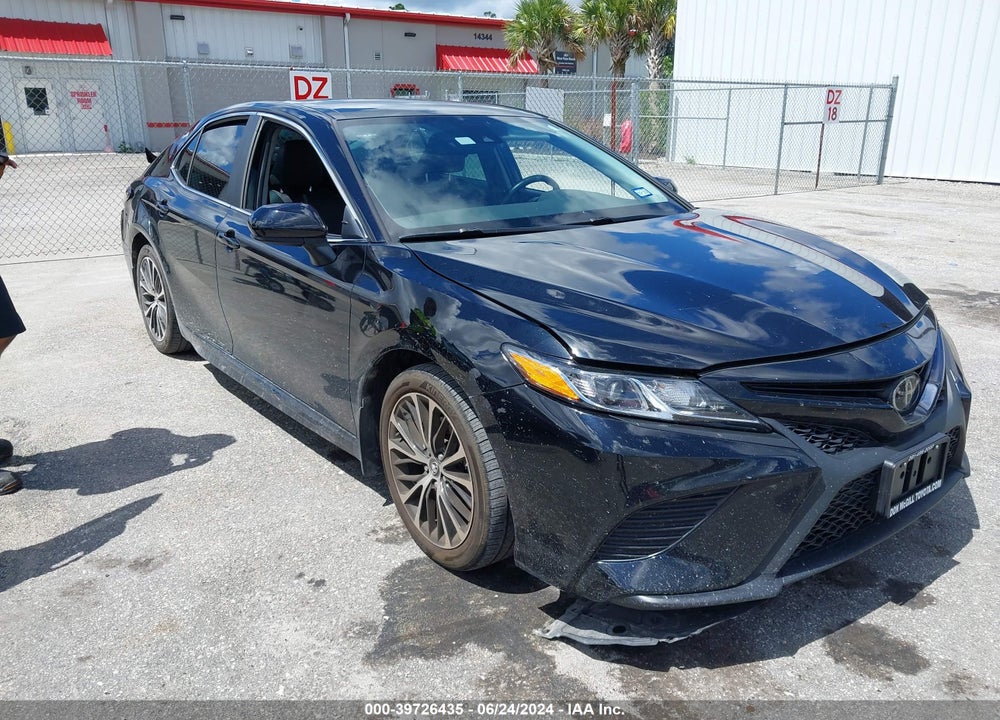 2020 TOYOTA CAMRY SE VIN: 4T1G11AK9LU876673