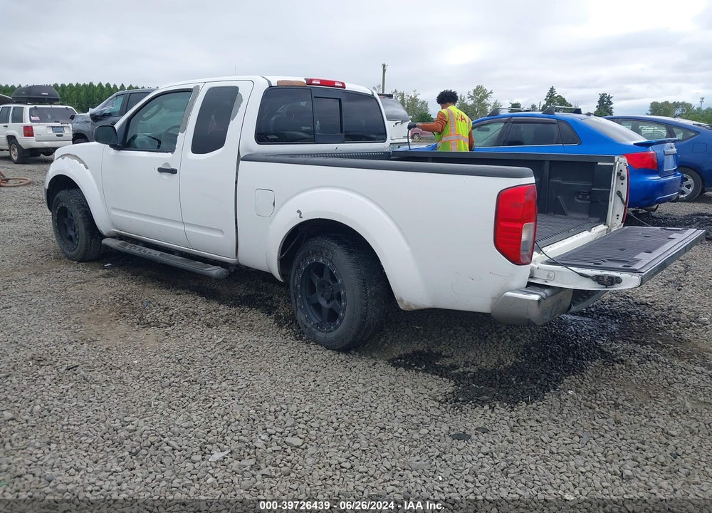 2007 NISSAN FRONTIER XE VIN: 1N6BD06T77C415711