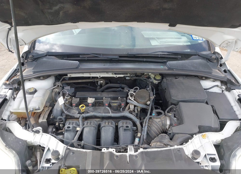 2014 FORD FOCUS SE VIN: 1FADP3K27EL229221
