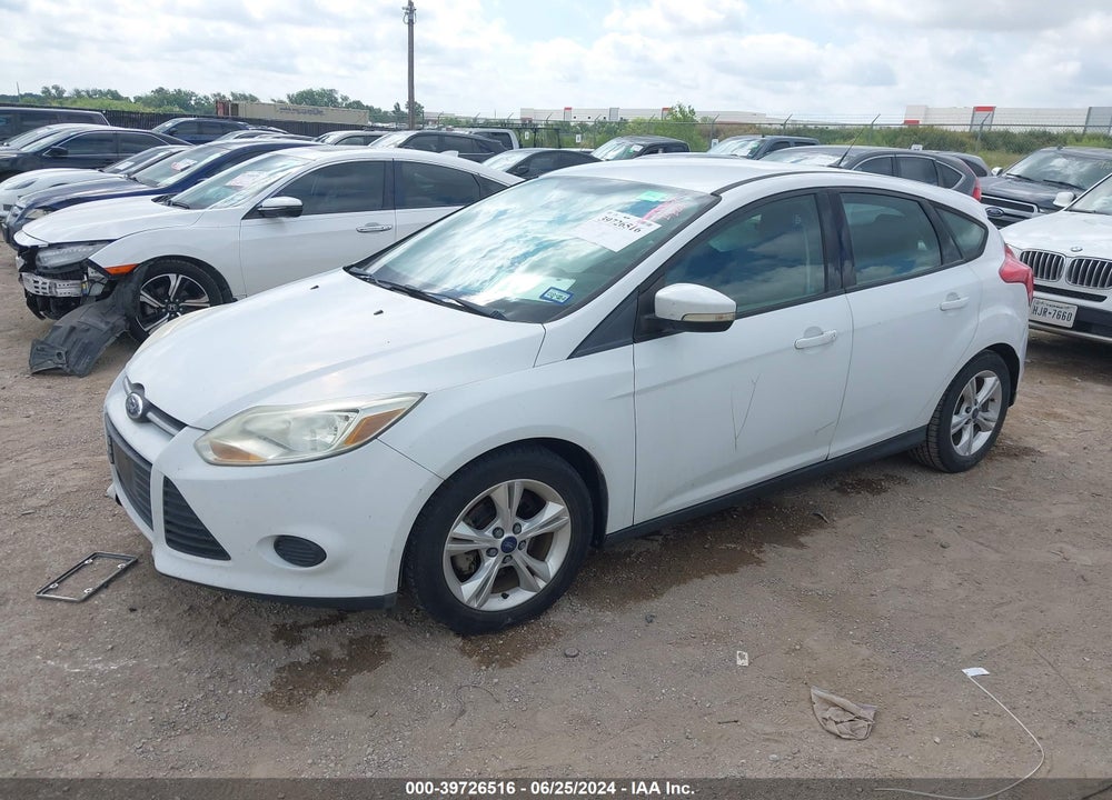 2014 FORD FOCUS SE VIN: 1FADP3K27EL229221