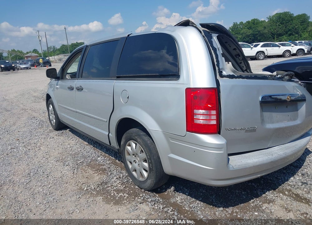 2008 CHRYSLER TOWN & COUNTRY LX VIN: 2A8HR44H58R634933