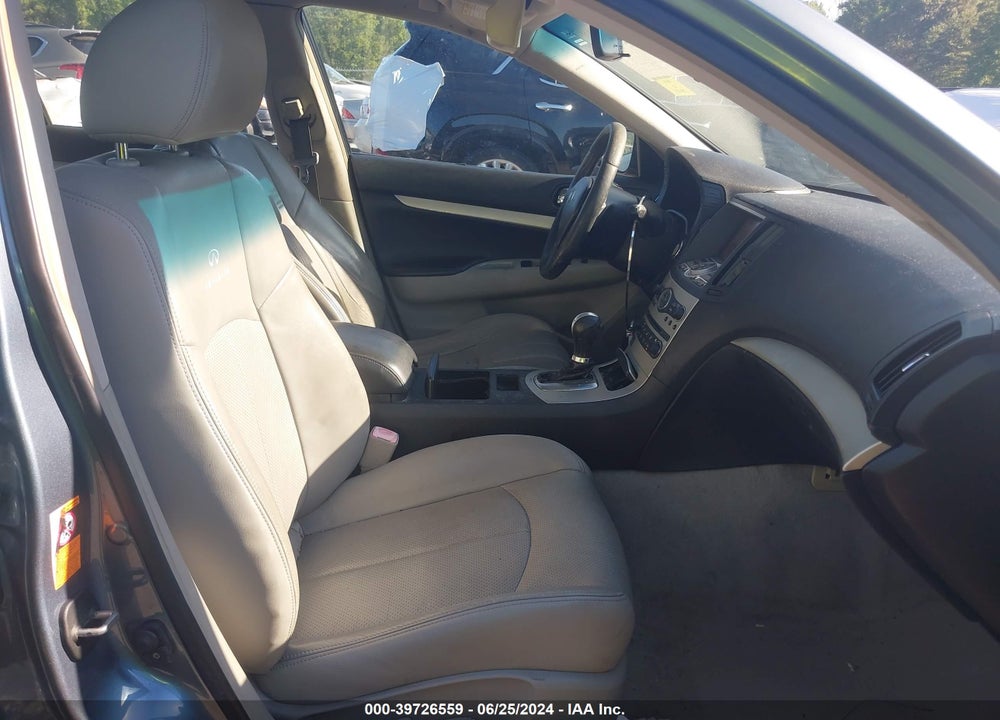 2008 INFINITI G35 VIN: JNKBV61EX8M220370