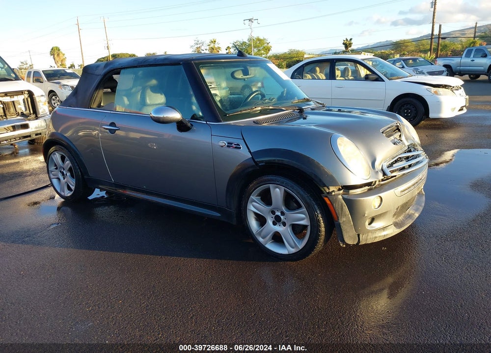 2005 MINI COOPER S VIN: WMWRH33495TF82461