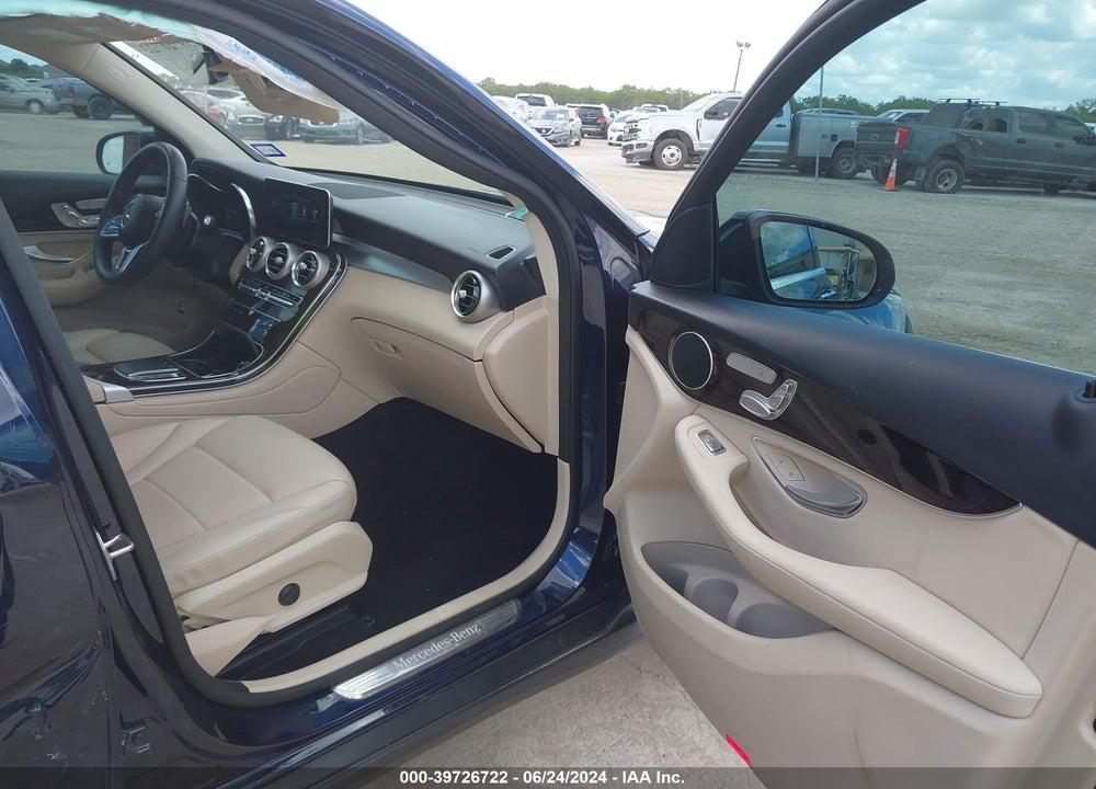 2022 MERCEDES-BENZ GLC 300 SUV VIN: W1N0G8DB8NG099745
