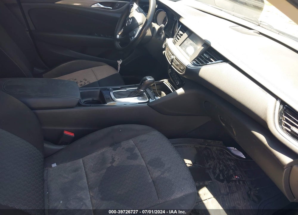 2018 BUICK REGAL SPORTBACK PREFERRED VIN: W04GL6SX4J1120277