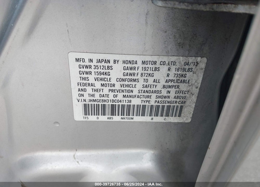 2013 HONDA FIT VIN: JHMGE8H31DC041138