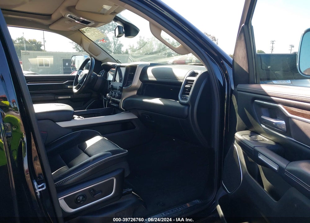 2020 RAM 1500 LAIE  4X4 6'4 BOX VIN: 1C6SRFRTXLN118277