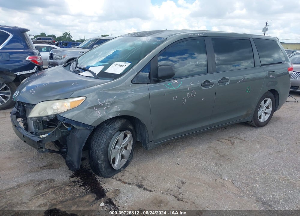 2011 TOYOTA SIENNA VIN: 5TDKA3DC6BS004825